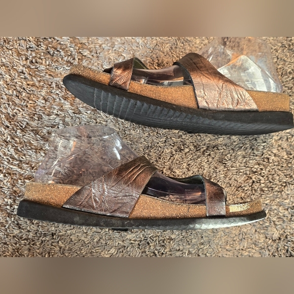 Mephisto Helen Thong Sandals Cork Footbed Metallic Size 42 (Womens US 12) - Picture 6 of 10